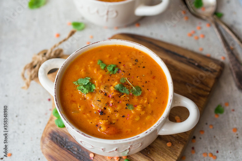 Fotografie Homemade red lentil dahl soup