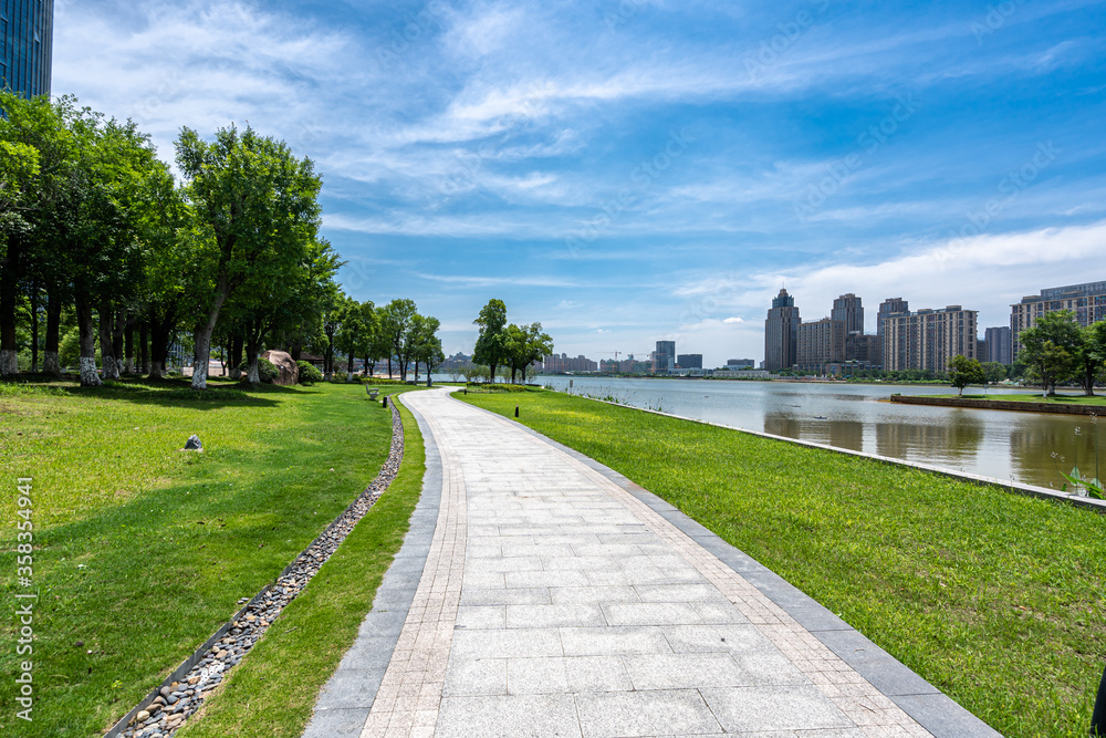 Fototapeta premium road in park