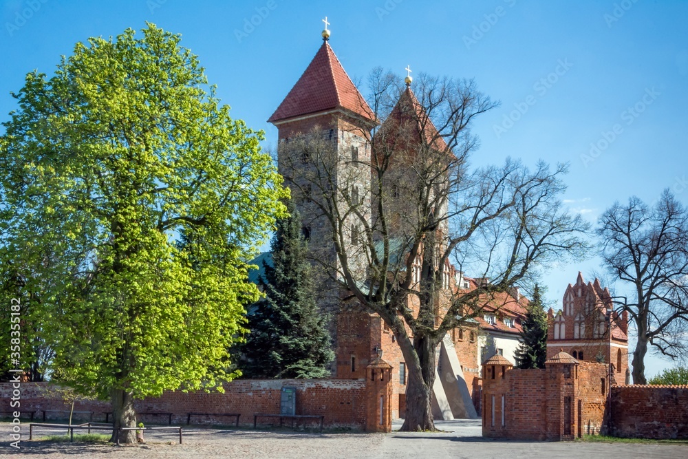 Klasztor w Czerwińsku nad Wisłą