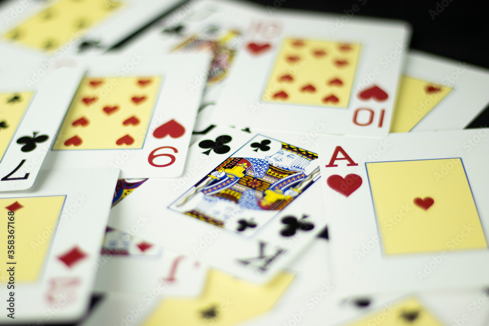 Playing cards
Playing cards