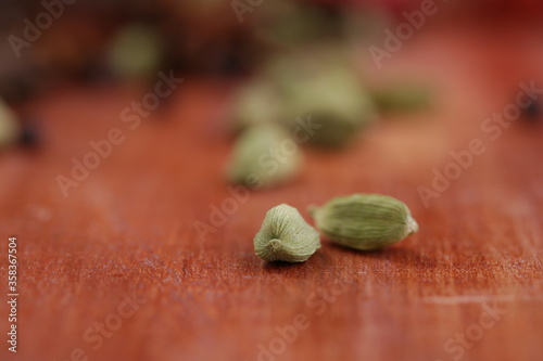 Green Cardamom photo