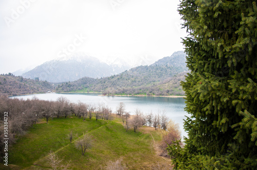 mountain lake in the mountains © Marat Orozmatov 