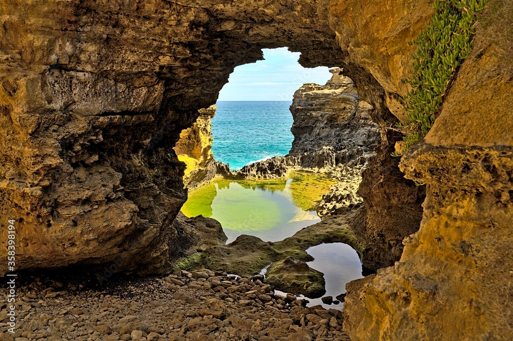 The Grotto at the Great Ocean Road