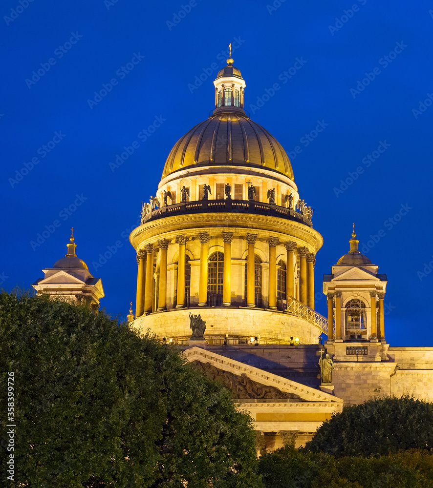 Night Saint Isaac Cathedral Petersburg Russia