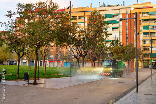 Watering machine, park, apartments, Barcelona © joyt