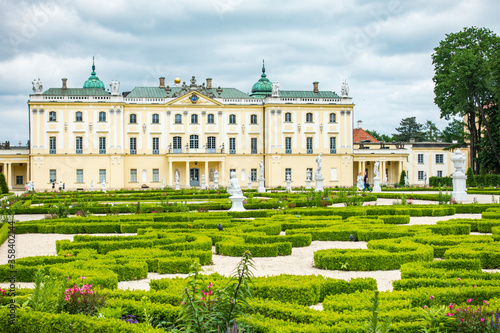 Białystok Podlasie pałac park branickich zamek ogród krzewy