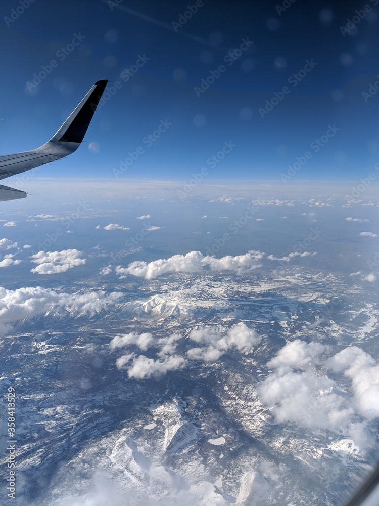 Fototapeta premium view from airplane window