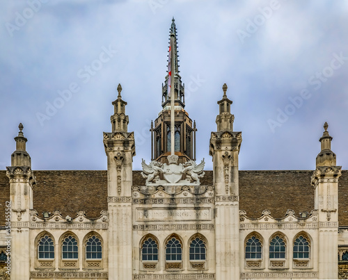 Canvastavla Ornate medieval gothic facade of Guildhall completed in 1440, inscription saying