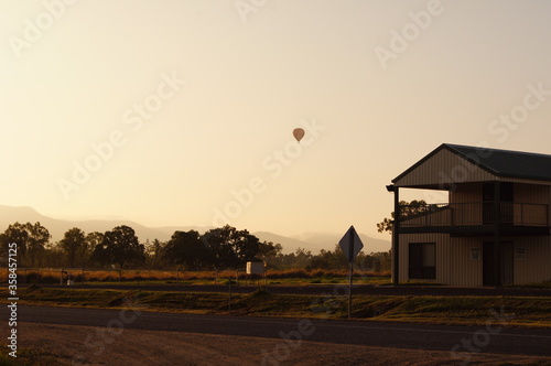 朝の気球　オーストラリア　ケアンズ