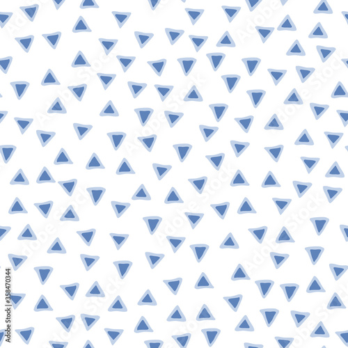 Doodle blue triangle seamless pattern on white background. Abstract triangles wallpaper.