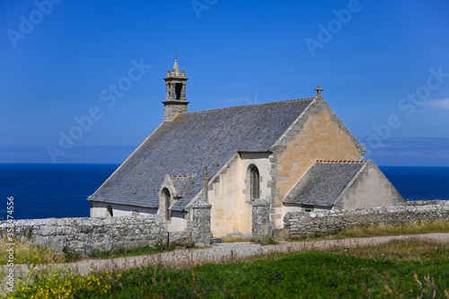 chapelle à la pointe du Van en Bretagne