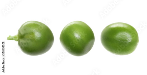 Green peas with pods isolated on white background with clipping path