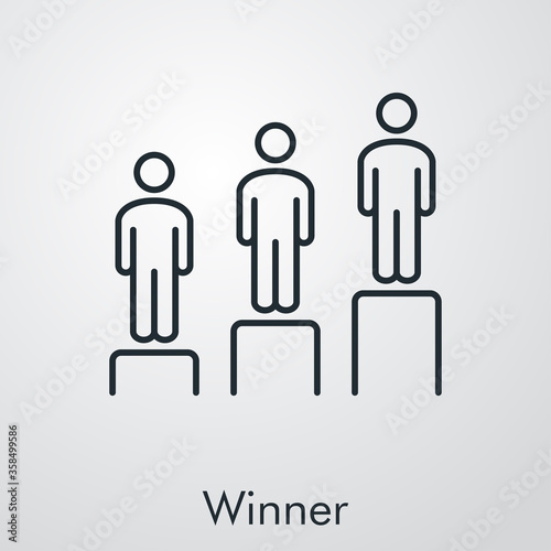 Concepto éxito en los negocios. Icono plano lineal palabra Winner con grupo de hombres en pedestal en fondo gris