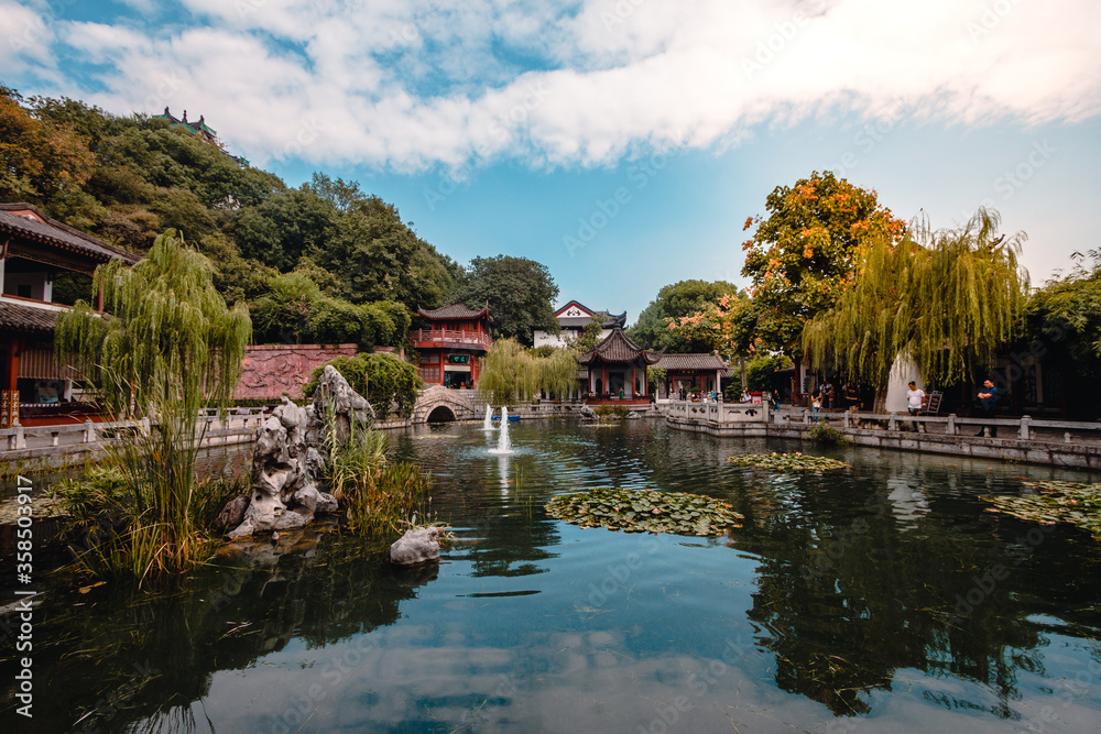 Naklejka premium Yellow Crane Tower from the city of Wuhan China