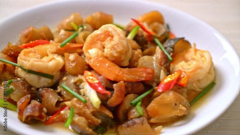 Stir-Fried Braised Sea Cucumber with Shrimps - Asian food style Stir-Fried Braised Sea Cucumber with Shrimps - Asian food style
