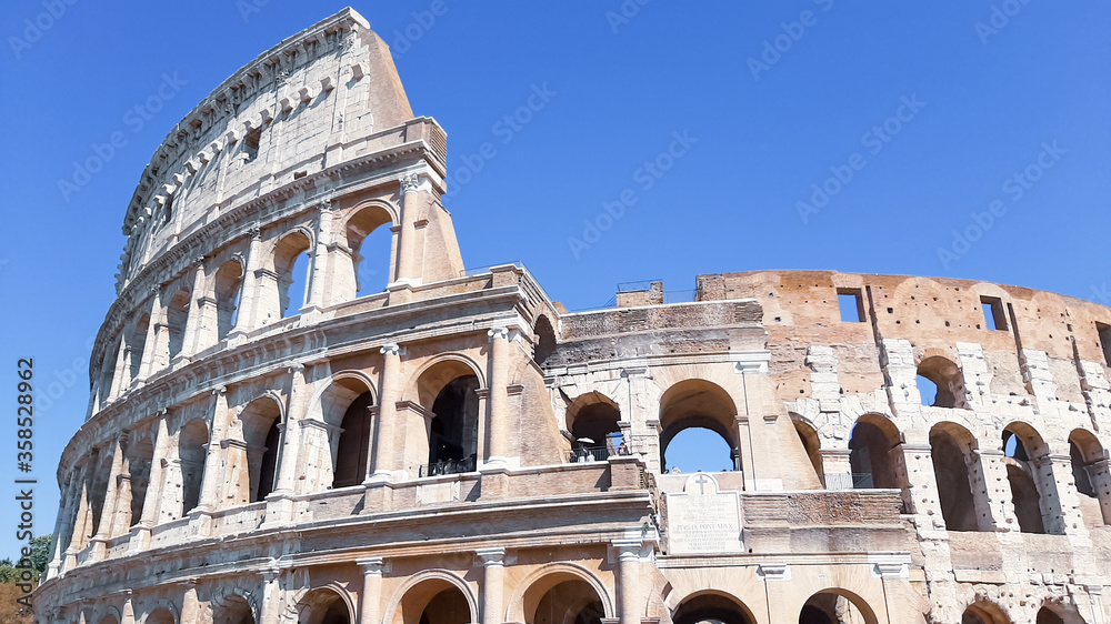 Fototapeta premium colosseum in rome italy