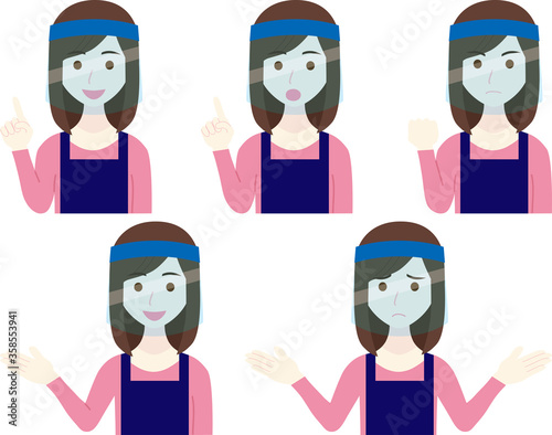 フェイスガードをするエプロンの女性パターン