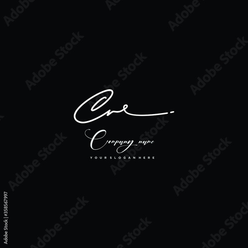 CR initials signature logo. Handwriting logo vector templates. Hand drawn Calligraphy lettering Vector illustration.
