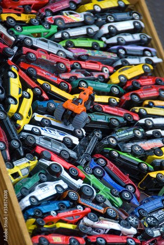 Modellautos auf dem Flohmarkt