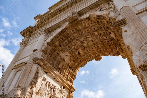 Tablou pe pânză Arch of Constantine at Rome Italy