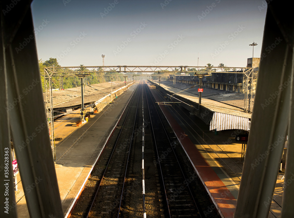 An ariel view of an Indian railway station platform