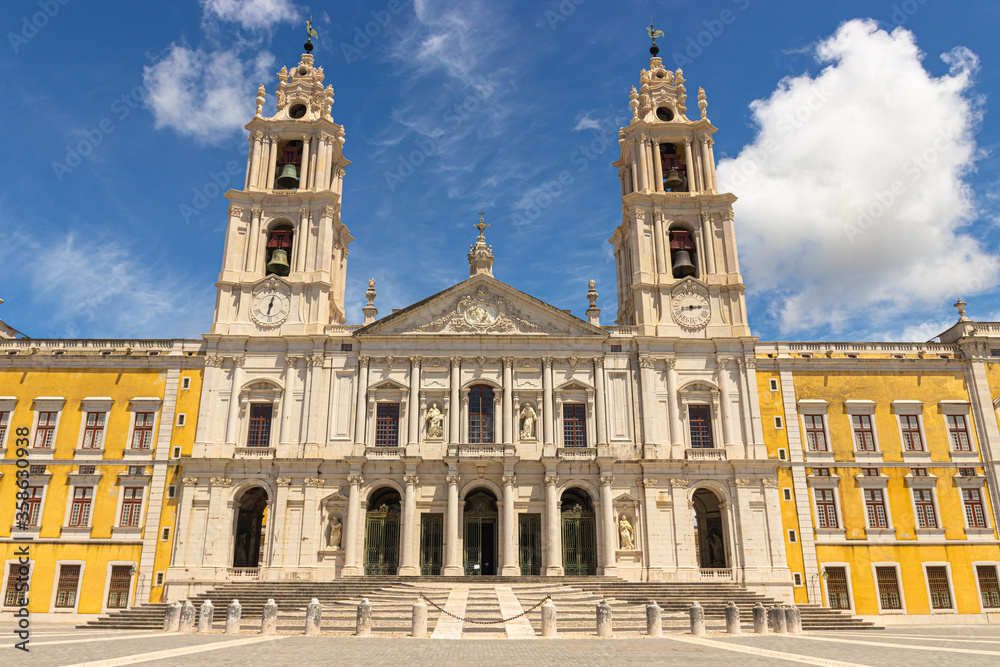 Palácio Nacional de Mafra, Convento e Basílica de Portugal	