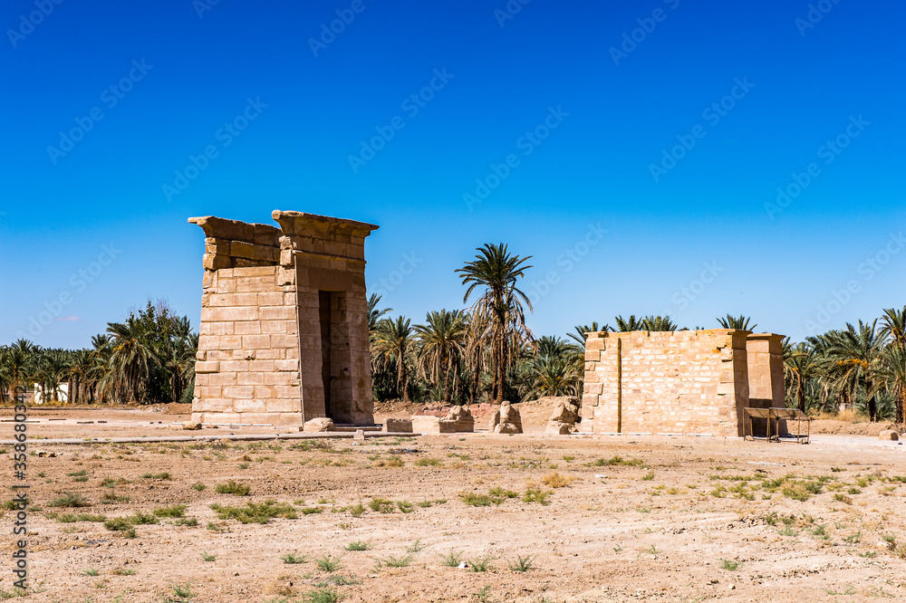 It's Temple of Hibis, the largest and most well preserved temple in the Kharga Oasis, Egypt
