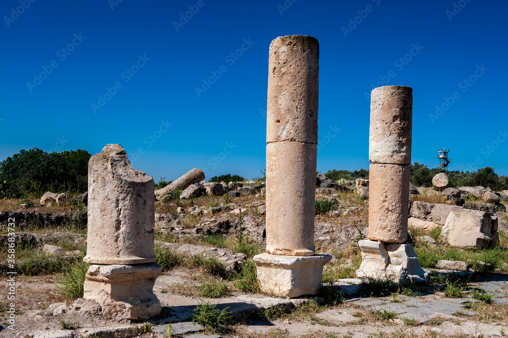 It's Roman colums of the ancient city of Gadara, modern Jordan