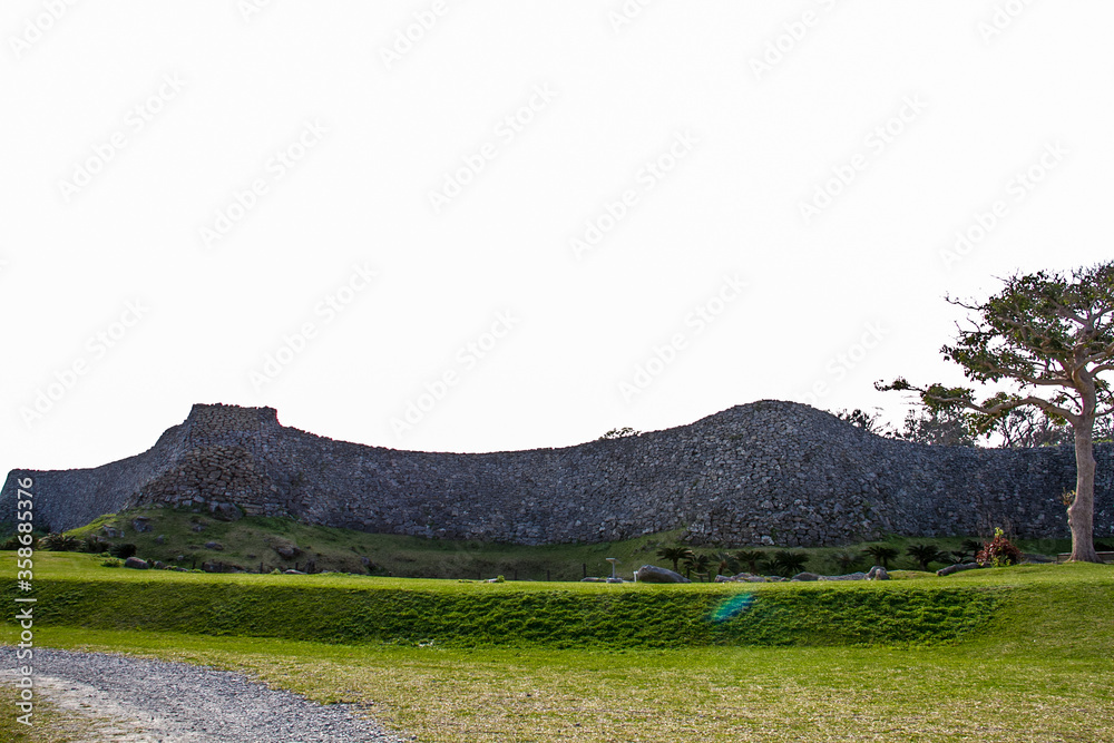 Obraz premium 沖縄・山原の今帰仁城跡_09