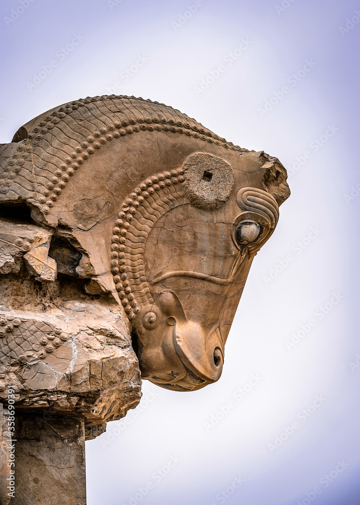 Φωτογραφία It's New gate of Persepolis, the ceremonial capital of the Achaemenid Empire