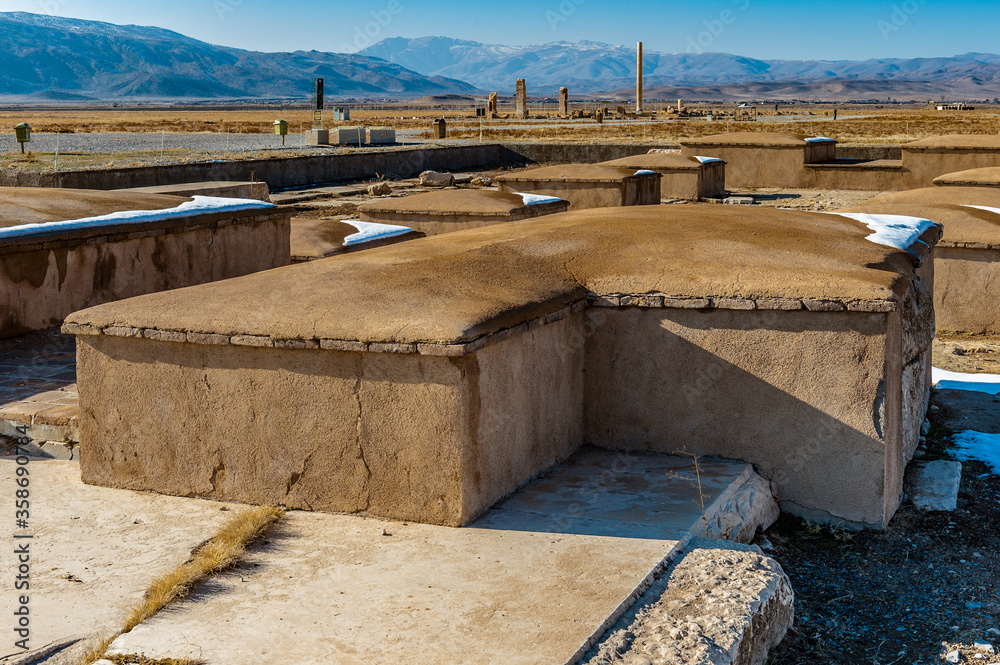 It's Gate House of the Ancient Persian city of Pasargad, Iran. UNESCO World Heritage It's Gate House of the Ancient Persian city of Pasargad, Iran. UNESCO World Heritage