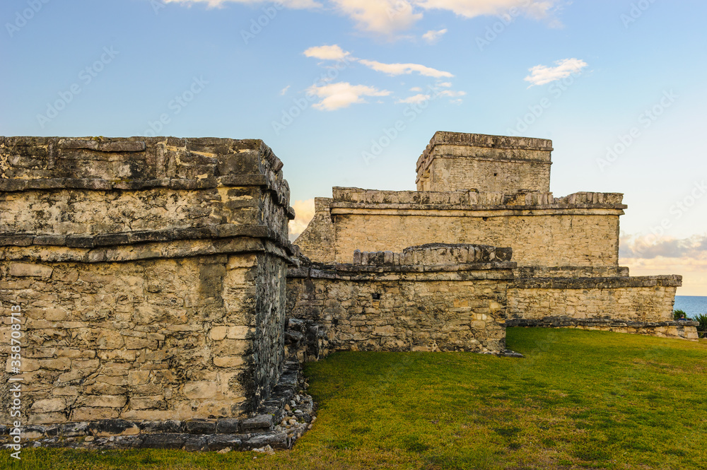 It's Tulum, typical architecture of Maya sites on the east coast of the Yucatan Peninsula.