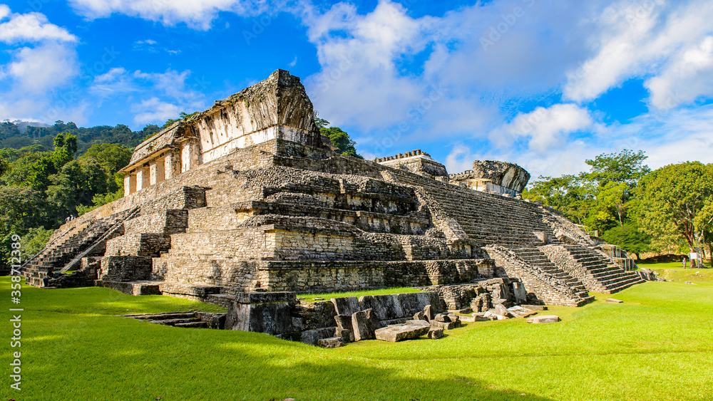 Architecture of Palenque, was a pre-Columbian Maya civilization of Mesoamerica. Known as Lakamha (Big Water). UNESCO World Heritage Architecture of Palenque, was a pre-Columbian Maya civilization of Mesoamerica. Known as Lakamha (Big Water). UNESCO World Heritage