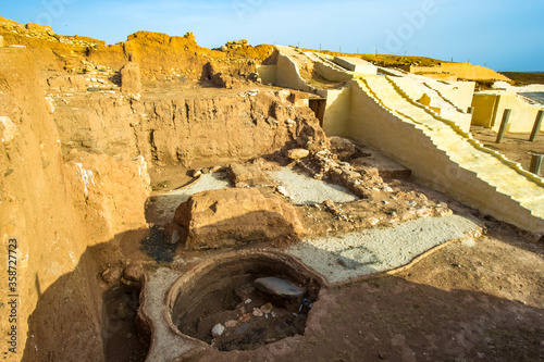 It's Rest of an old town in the desert of Syria photo