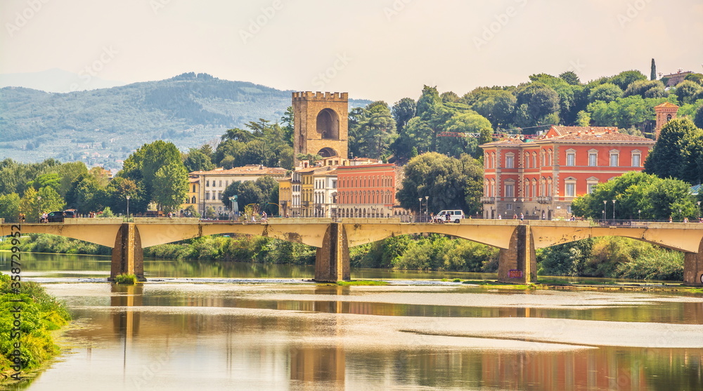 Bridge on  Arno River in  capital of Tuscany in Florence