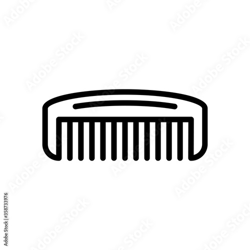 line style icon of comb isolated on white background. EPS 10