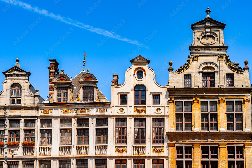 It's Architecture on the Grand Place (Grote Markt), the central square of Brussels, the UNESCO World Heritage