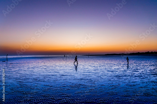 Fototapeta Naklejka Na Ścianę i Meble -  Sunset at Mandvi beach, Kutch