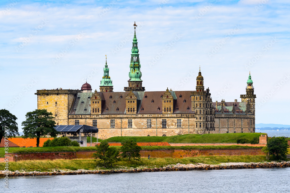 Obraz premium Castle in Copenhagen, the capital of Denmark