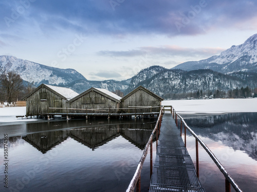 Hütten am Kochelsee photo
