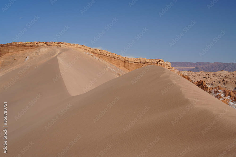 Duna Mayor in Valle de La Luna near San Pedro de Atacama, Chile