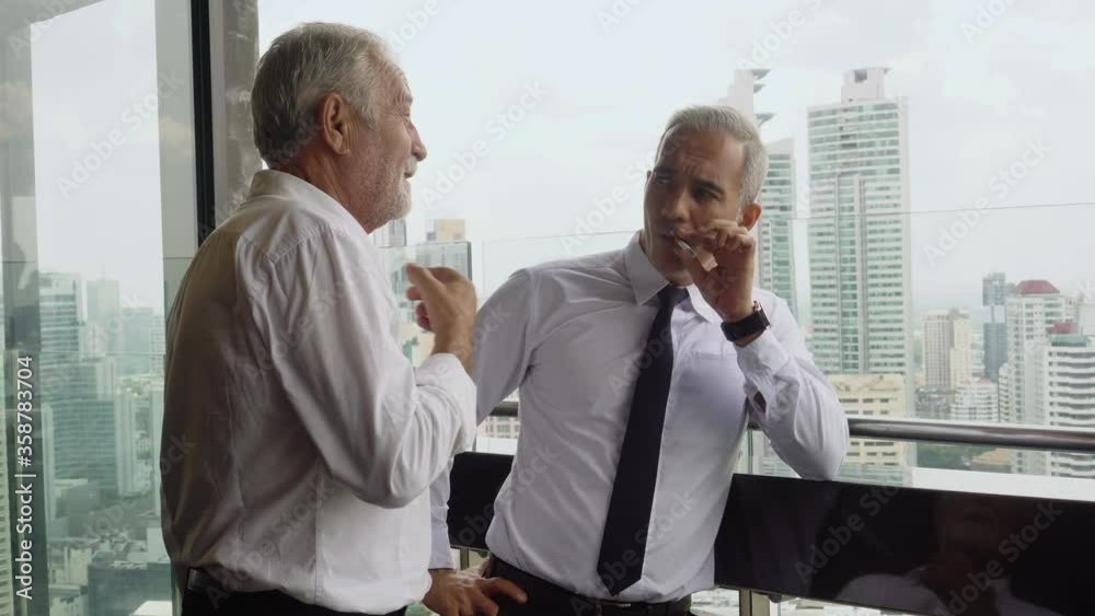 Video „office; smoking; break; cigarette; people; two; person; friends