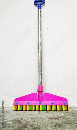 Wallpaper Mural Long wiper Torontodigital.ca