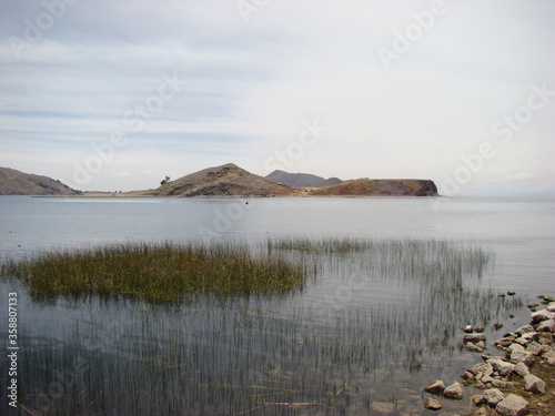 Fototapeta Naklejka Na Ścianę i Meble -  View from Capachica-peninsula to Ticonata Island