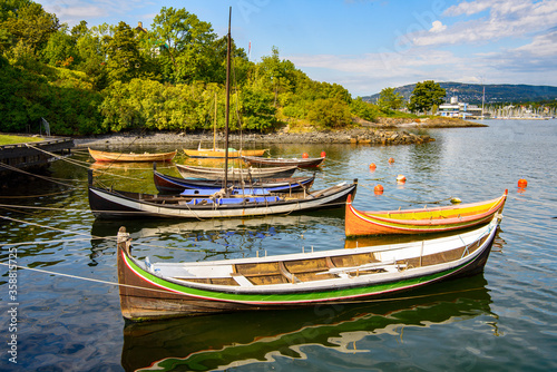 Fototapeta Naklejka Na Ścianę i Meble -  Boats at the port of Oslo, Norway