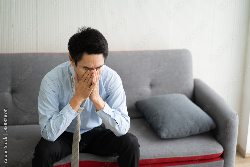 Businessman strain economic problem during coronavirus Doctor explaining Businessman strain economic problem during coronavirus Doctor explaining