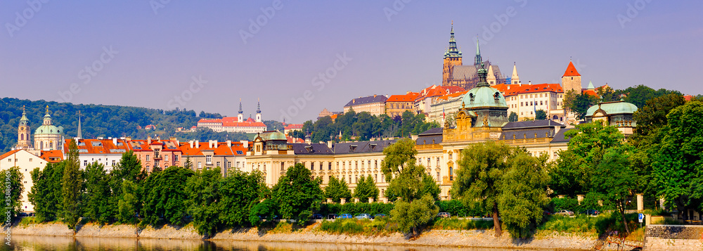Obraz premium Prague Castle landscape