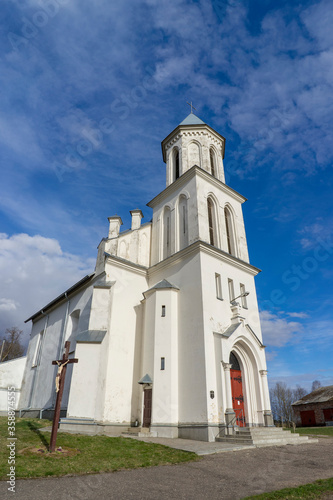 Medieval catholic church in Usielub (Vselyub), Belarus © Valmond