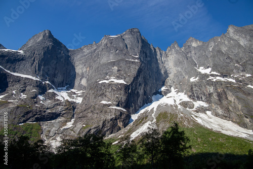 beautiful mountains in norway