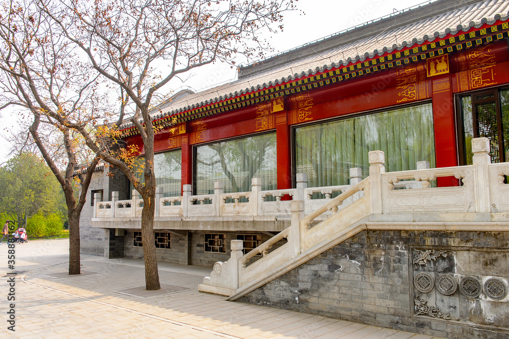 It's Nature of the Beijing Zoo, a zoological park in Beijing, China. Founded in 1906 It's Nature of the Beijing Zoo, a zoological park in Beijing, China. Founded in 1906